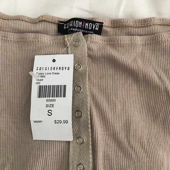 NWT cream “puppy love” midi button dress - Picture 4 of 4